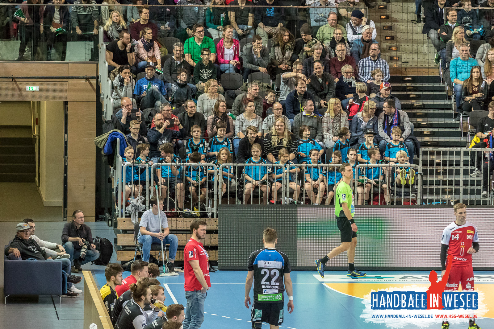 HC Rhein Vikings - TuSEM Essen 32:29 (17:14) / 2.Liga / DKB Hand